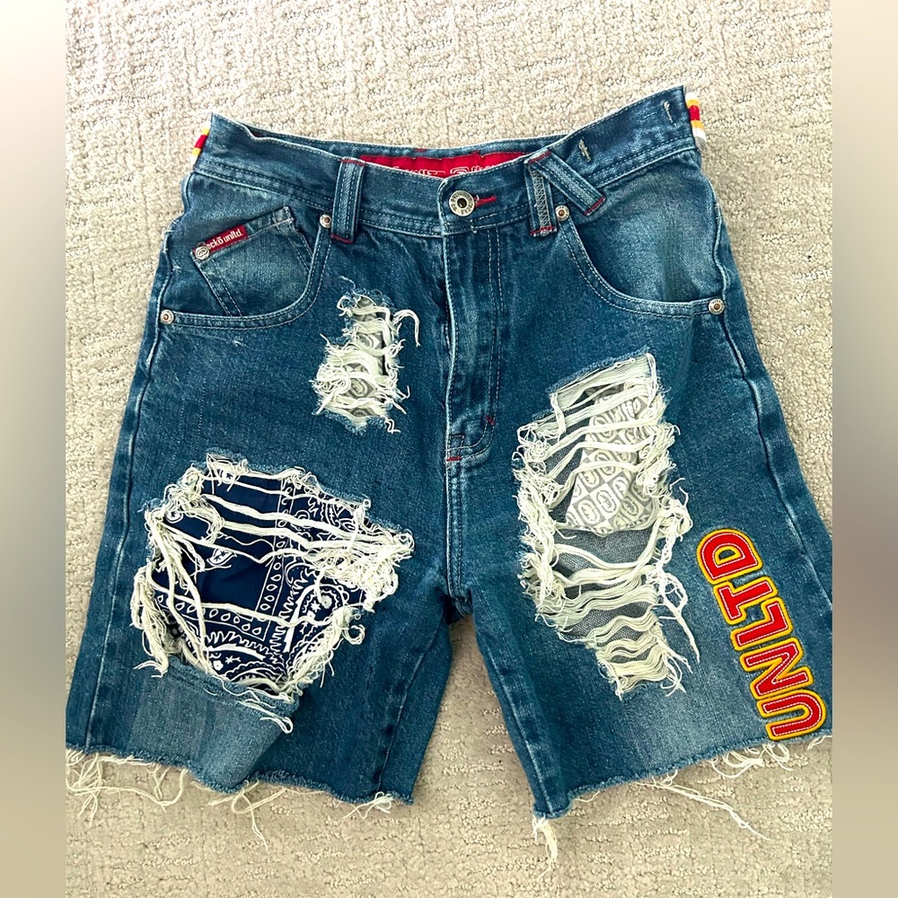 Ekco UNLTD shorts